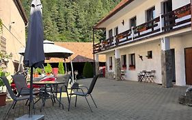 Guest House Piatra Craiului
